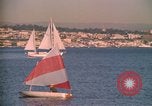 Image voiliers La Jolla California USA, 1976, de la seconde 61 séquences d'archives historiques vidéo 65675024768