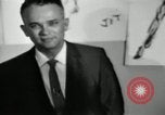 Standbild der Mensch spricht United States USA, 1966, aus Sekunde 5 historischem Filmmaterial Videoclip 65675024772