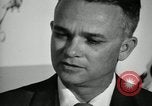 Standbild der Mensch spricht United States USA, 1966, aus Sekunde 18 historischem Filmmaterial Videoclip 65675024772