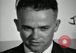 Standbild der Mensch spricht United States USA, 1966, aus Sekunde 25 historischem Filmmaterial Videoclip 65675024772