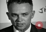 Standbild der Mensch spricht United States USA, 1966, aus Sekunde 39 historischem Filmmaterial Videoclip 65675024772
