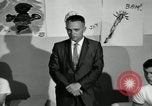 Standbild der Mensch spricht United States USA, 1966, aus Sekunde 44 historischem Filmmaterial Videoclip 65675024772