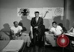 Standbild der Mensch spricht United States USA, 1966, aus Sekunde 51 historischem Filmmaterial Videoclip 65675024772