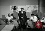 Standbild der Mensch spricht United States USA, 1966, aus Sekunde 52 historischem Filmmaterial Videoclip 65675024772