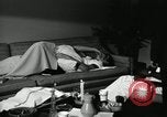 Standbild Lysergic Acid diethylamide illegalen Drogenmissbrauch Opfer United States USA, 1966, aus Sekunde 42 historischem Filmmaterial Videoclip 65675024773