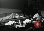 Standbild Lysergic Acid diethylamide illegalen Drogenmissbrauch Opfer United States USA, 1966, aus Sekunde 45 historischem Filmmaterial Videoclip 65675024773