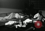 Standbild Lysergic Acid diethylamide illegalen Drogenmissbrauch Opfer United States USA, 1966, aus Sekunde 50 historischem Filmmaterial Videoclip 65675024773