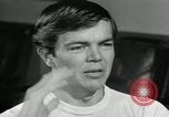 Image Interview de LSD drug user United States USA, 1966, de la seconde 22 séquences d'archives historiques vidéo 65675024774