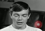 Image Interview de LSD drug user United States USA, 1966, de la seconde 33 séquences d'archives historiques vidéo 65675024774