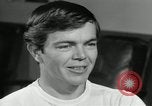 Image Interview de LSD drug user United States USA, 1966, de la seconde 56 séquences d'archives historiques vidéo 65675024774