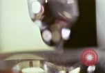 Image des activités de laboratoire United States USA, 1966, de la seconde 24 séquences d'archives historiques vidéo 65675024775