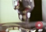 Image des activités de laboratoire United States USA, 1966, de la seconde 25 séquences d'archives historiques vidéo 65675024775
