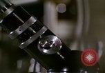 Image des activités de laboratoire United States USA, 1966, de la seconde 44 séquences d'archives historiques vidéo 65675024775