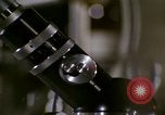 Image des activités de laboratoire United States USA, 1966, de la seconde 45 séquences d'archives historiques vidéo 65675024775