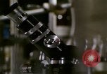 Image des activités de laboratoire United States USA, 1966, de la seconde 51 séquences d'archives historiques vidéo 65675024775