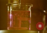 Image Le diéthylamide de l'acide lysergique imagerie parti United States USA, 1966, de la seconde 48 séquences d'archives historiques vidéo 65675024776