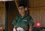 Standbild Bekämpfung Pilot Vietnam, 1966, aus Sekunde 34 historischem Filmmaterial Videoclip 65675024783