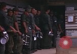 Image salle à manger Vietnam, 1966, de la seconde 4 séquences d'archives historiques vidéo 65675024797