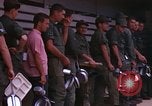 Image salle à manger Vietnam, 1966, de la seconde 7 séquences d'archives historiques vidéo 65675024797