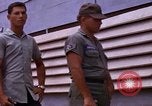 Image salle à manger Vietnam, 1966, de la seconde 19 séquences d'archives historiques vidéo 65675024797