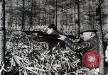 Immagine di A caccia di cervi Nikko Giappone, 1944, secondo 55 filmato di repertorio 65675024808