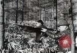 Immagine di A caccia di cervi Nikko Giappone, 1944, secondo 58 filmato di repertorio 65675024808