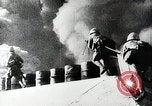 Standbild japanische Truppen Hong Kong, 1941, aus Sekunde 31 historischem Filmmaterial Videoclip 65675024819
