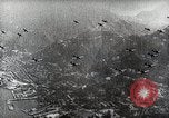 Standbild japanische Truppen Hong Kong, 1941, aus Sekunde 21 historischem Filmmaterial Videoclip 65675024820