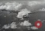 Standbild japanische Streitkräfte Angriff in Niederländisch Ostindien Celebes, 1942, aus Sekunde 25 historischem Filmmaterial Videoclip 65675024828