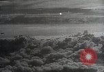 Standbild Animierte Karte anzeigen Weg der japanischen Bomber Java Meer, 1942, aus Sekunde 27 historischem Filmmaterial Videoclip 65675024829