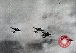 Standbild Animierte Karte anzeigen Weg der japanischen Bomber Java Meer, 1942, aus Sekunde 57 historischem Filmmaterial Videoclip 65675024829