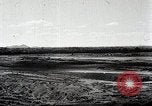 Standbild verlassenen Flugplatz China, 1944, aus Sekunde 35 historischem Filmmaterial Videoclip 65675024839