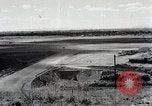 Standbild verlassenen Flugplatz China, 1944, aus Sekunde 44 historischem Filmmaterial Videoclip 65675024839