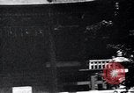 Standbild westliche Touristen Japan, 1937, aus Sekunde 14 historischem Filmmaterial Videoclip 65675024847