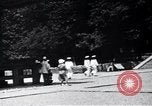 Standbild westliche Touristen Japan, 1937, aus Sekunde 28 historischem Filmmaterial Videoclip 65675024847