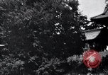 Standbild westliche Touristen Japan, 1937, aus Sekunde 42 historischem Filmmaterial Videoclip 65675024847