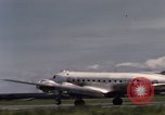 Immagine di C-54 Giappone, 1945, secondo 30 filmato di repertorio 65675024859