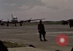Immagine di C-54 Giappone, 1945, secondo 35 filmato di repertorio 65675024861