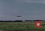 Standbild C-54 Skymaster Japan, 1945, aus Sekunde 24 historischem Filmmaterial Videoclip 65675024866