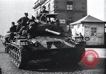 Standbild Besetzung DER US-Armee in Japan nach Zweiter Weltkrieg Beppu Oita Kyushu in Japan, 1951, aus Sekunde 9 historischem Filmmaterial Videoclip 65675024871