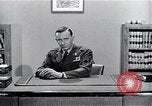 Standbild Besetzung DER US-Armee in Japan nach Zweiter Weltkrieg Beppu Oita Kyushu in Japan, 1951, aus Sekunde 46 historischem Filmmaterial Videoclip 65675024871