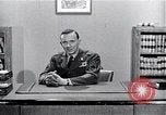Standbild Besetzung DER US-Armee in Japan nach Zweiter Weltkrieg Beppu Oita Kyushu in Japan, 1951, aus Sekunde 53 historischem Filmmaterial Videoclip 65675024871