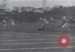 Immagine di Americani e Giapponesi di sport Giappone, 1950, secondo 8 filmato di repertorio 65675024881
