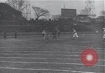 Immagine di Americani e Giapponesi di sport Giappone, 1950, secondo 9 filmato di repertorio 65675024881