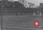 Immagine di Americani e Giapponesi di sport Giappone, 1950, secondo 10 filmato di repertorio 65675024881