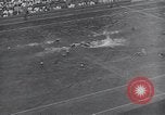 Immagine di Americani e Giapponesi di sport Giappone, 1950, secondo 39 filmato di repertorio 65675024881