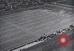 Immagine di Americani e Giapponesi di sport Giappone, 1950, secondo 54 filmato di repertorio 65675024881