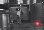 Standbild Besetzung und Wiederaufbau Japan, 1950, aus Sekunde 13 historischem Filmmaterial Videoclip 65675024887