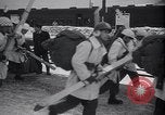 Standbild ski Training Rumoi Hokkaido Japan, 1954, aus Sekunde 26 historischem Filmmaterial Videoclip 65675024891