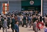 Standbild American Pavilion in Osaka Messe Osaka Japan, 1962, aus Sekunde 15 historischem Filmmaterial Videoclip 65675024907